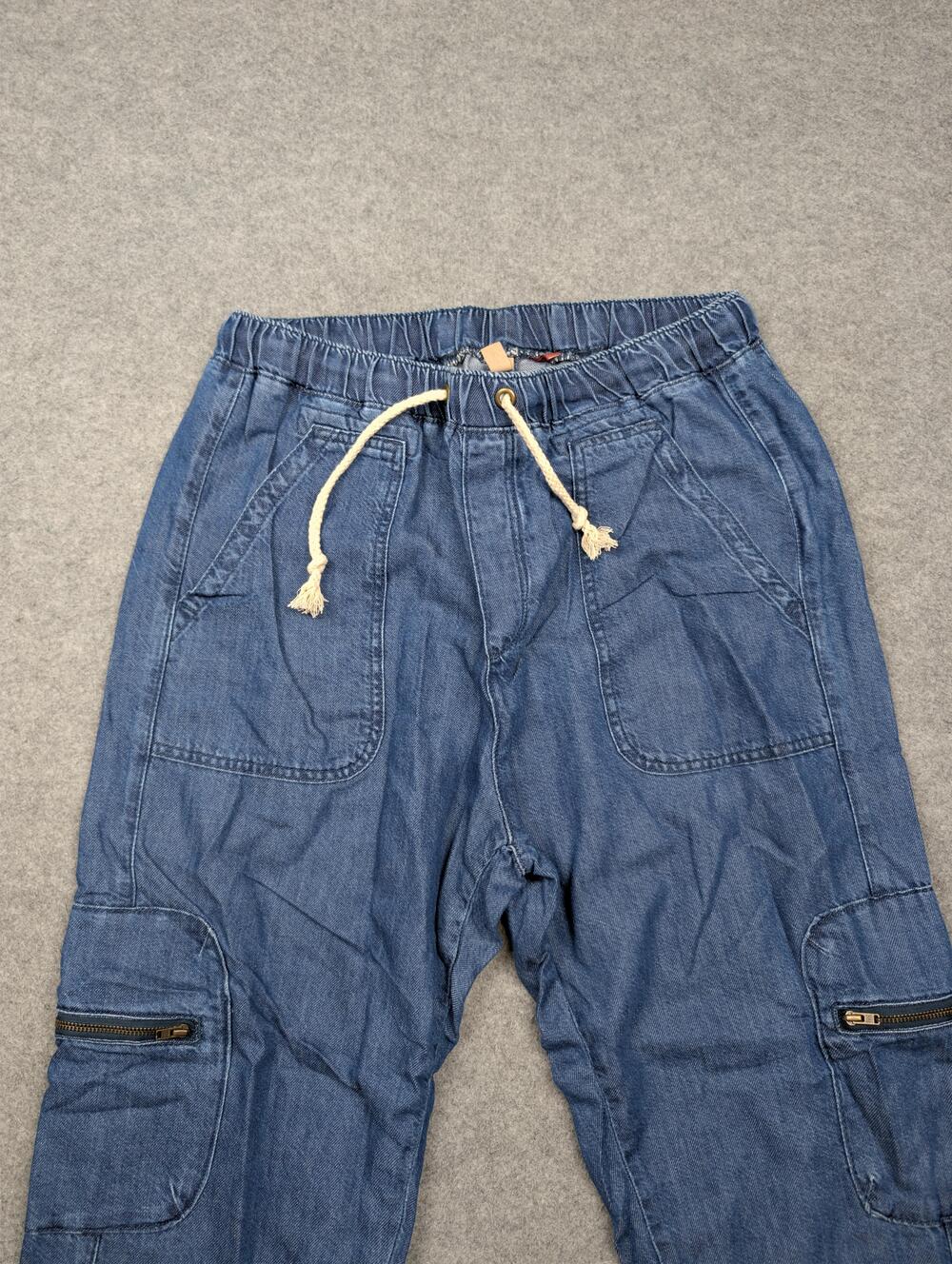 Pilcro The Cottage Pants Womens Large Blue Denim Cargo Elastic Waist Lightweight - Picture 2 of 11